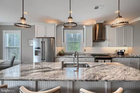 Kitchen - 519 Schmidt Rd, Middle River, MD 21220 photo 3 of 4