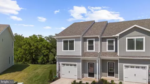 8111 Bartholomew Ct, Baltimore, MD 21206
