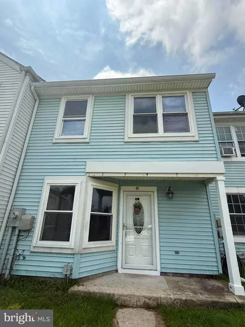 49 Old Knife Ct, Middle River, MD 21220
