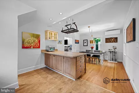Kitchen - 47 Willow Ave, Towson, MD 21286 photo 3 of 4