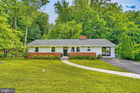 8808 Littlewood Rd, Parkville, MD 21234