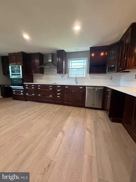 Kitchen - 4834 Vicky Rd, Nottingham, MD 21236 photo 3 of 4