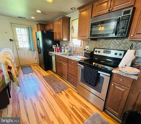 Kitchen - 8608 Oak Rd, Sparrows Point, MD 21219 photo 1 of 2