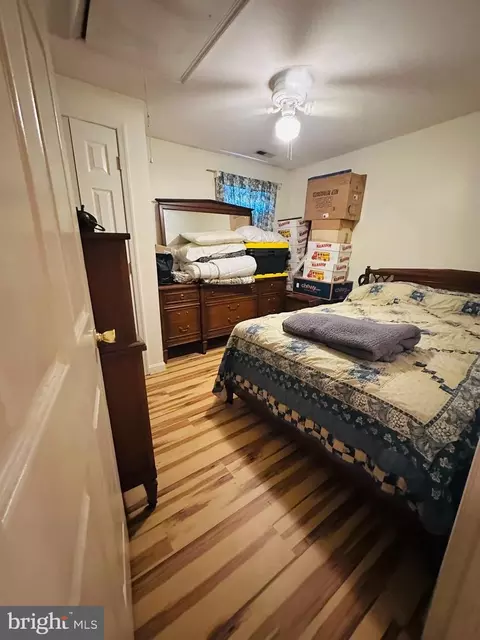 Bedroom - 8608 Oak Rd, Sparrows Point, MD 21219 photo 2 of 2