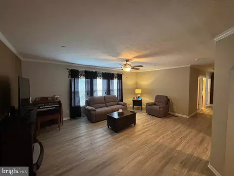 Living - 12130 Eastern Ave, Middle River, MD 21220 photo 2 of 2
