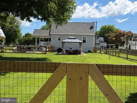 Exterior - 5625 Allender Rd, White Marsh, MD 21162 photo 5 of 8