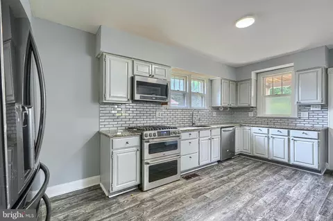 Kitchen - 7428 Poplar Ave, Baltimore, MD 21224 photo 2 of 2