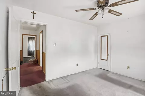 Entry Way - 6 Chesley Ave, Baltimore, MD 21206 photo 7 of 7