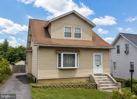 6 Chesley Ave, Baltimore, MD 21206