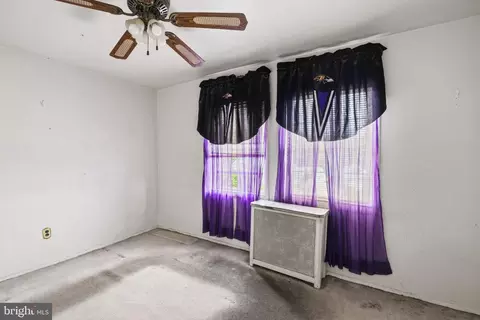 Entry Way - 6 Chesley Ave, Baltimore, MD 21206 photo 6 of 7