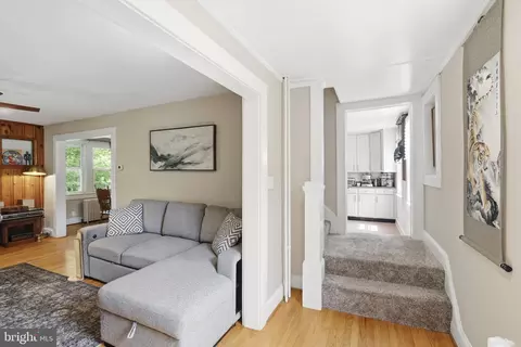 Entry Way - 13913 Sunnybrook Rd, Phoenix, MD 21131 photo 4 of 7