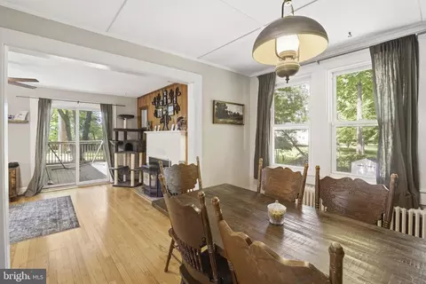 Dining - 13913 Sunnybrook Rd, Phoenix, MD 21131 photo 3 of 3
