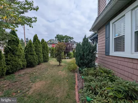 Exterior - 4500 Ridge Ave, Halethorpe, MD 21227 photo 10 of 12