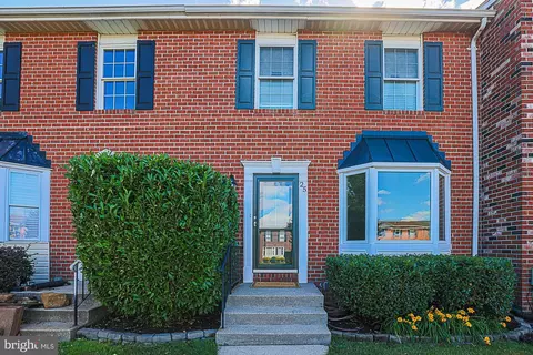25 Sylvanoak Way, Nottingham, MD 21236