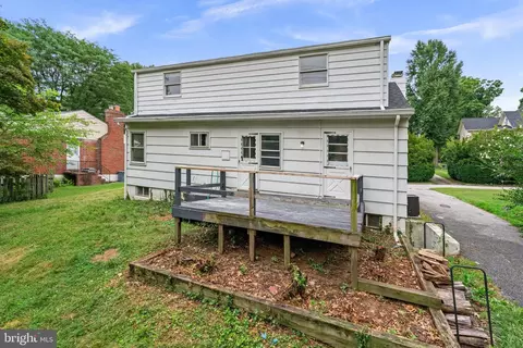 Exterior - 577 Brook Rd, Towson, MD 21286 photo 9 of 11