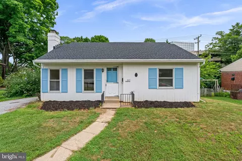 Exterior - 577 Brook Rd, Towson, MD 21286 photo 3 of 11