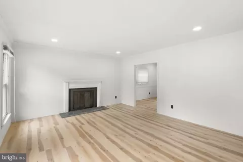 Living - 577 Brook Rd, Towson, MD 21286 photo 3 of 4