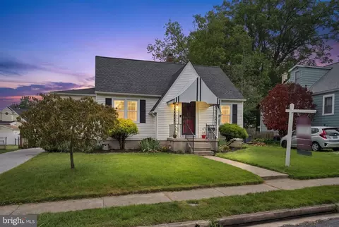 2626 Wentworth Rd, Parkville, MD 21234