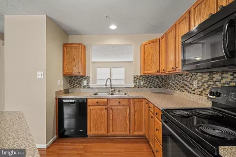 Kitchen - 31 Blue Heron, Middle River, MD 21220 photo 3 of 3