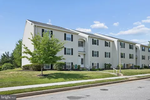 10 Brooking Ct #302, Lutherville Timonium, MD 21093