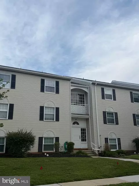 10 Brooking Ct #302, Lutherville Timonium, MD 21093