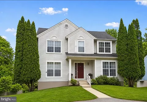 415 E Cherry Hill Rd, Reisterstown, MD 21136