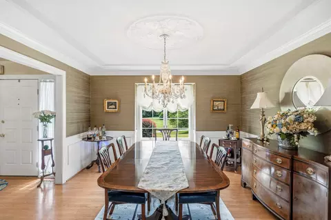 Dining - 3625 Stansbury Mill Rd, Phoenix, MD 21131 photo 1 of 2