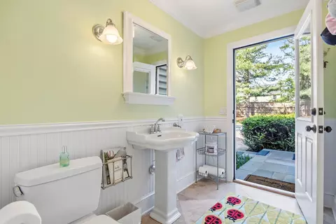 Bath - 3625 Stansbury Mill Rd, Phoenix, MD 21131 photo 3 of 5