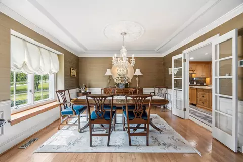 Dining - 3625 Stansbury Mill Rd, Phoenix, MD 21131 photo 2 of 2