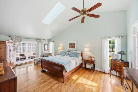 Bedroom - 3625 Stansbury Mill Rd, Phoenix, MD 21131 photo 1 of 8