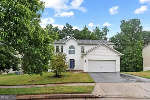 8132 Rose Haven Rd, Rosedale, MD 21237
