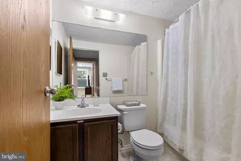 Bath - 8418 Tachbrook Rd, Nottingham, MD 21236 photo 3 of 3