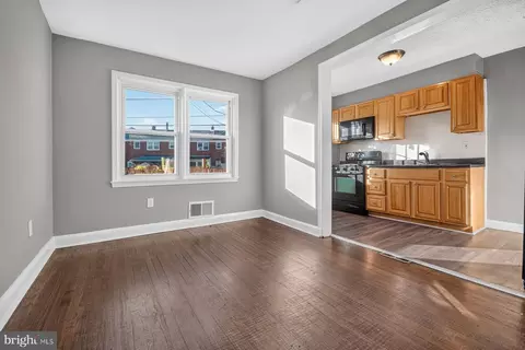 Living - 2112 Firethorn Rd, Middle River, MD 21220 photo 3 of 3
