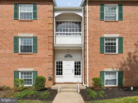 1 Lucan Ct #301, Lutherville Timonium, MD 21093