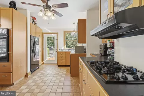 Kitchen - 4413 Maple Ave, Halethorpe, MD 21227 photo 1 of 3