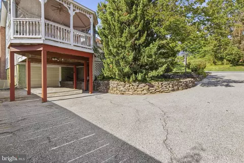 Exterior - 4413 Maple Ave, Halethorpe, MD 21227 photo 2 of 5