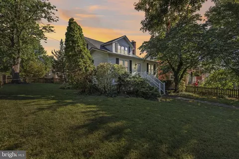 4413 Maple Ave, Halethorpe, MD 21227