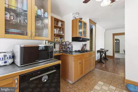 Kitchen - 4413 Maple Ave, Halethorpe, MD 21227 photo 2 of 3