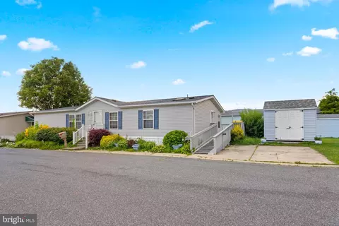3306 Everlasting Ln, Middle River, MD 21220