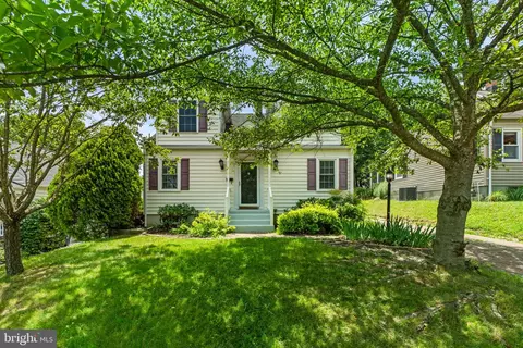 107 Oakway Rd, Lutherville Timonium, MD 21093