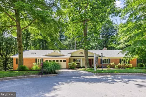 1302 Woodshole Rd, Towson, MD 21286