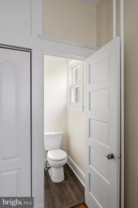 Other - 910 Saint Charles Ave, Baltimore, MD 21229 photo 7 of 17