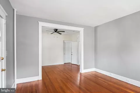 Other - 910 Saint Charles Ave, Baltimore, MD 21229 photo 3 of 17