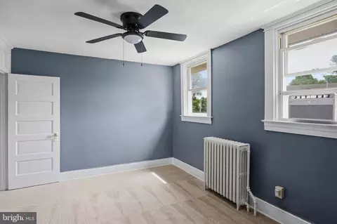 Other - 910 Saint Charles Ave, Baltimore, MD 21229 photo 15 of 17