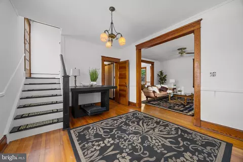 Entry Way - 507 Regester Ave, Baltimore, MD 21212 photo 2 of 11