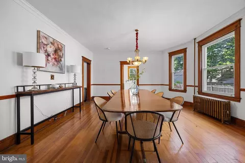 Dining - 507 Regester Ave, Baltimore, MD 21212 photo 1 of 3