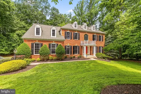 4 Falling Water Ct, Reisterstown, MD 21136