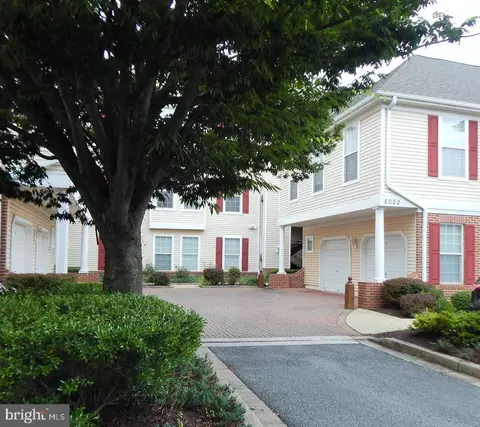 5002 Hollington Dr #204, Owings Mills, MD 21117