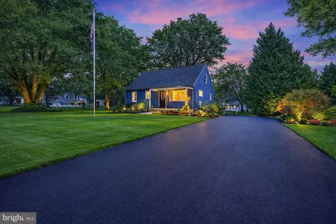 9212 Snyder Ln, Perry Hall, MD 21128