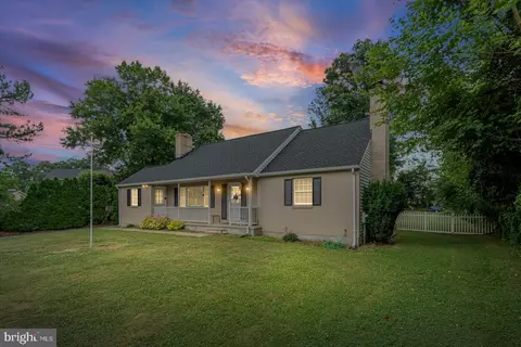 9711 Magledt Rd, Parkville, MD 21234
